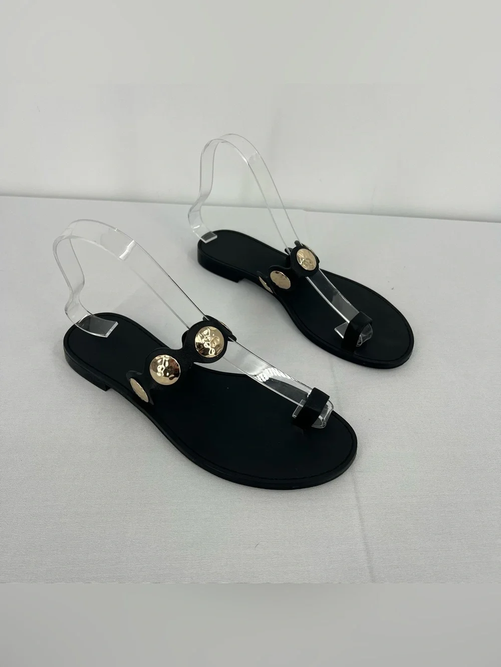 Black Gold accent Leather Toe Ring Sandals 6 old money resort euro summer - Picture 7 of 16